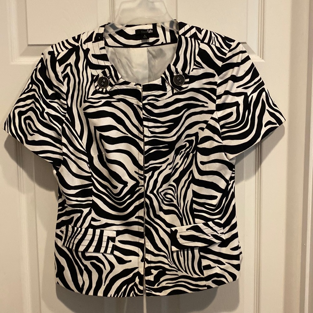 Dressy sz L suit jacket-no flaws